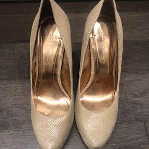 BCBG nude snake skin heels
